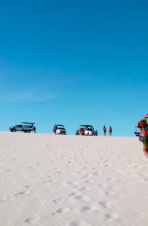 Bate e volta com passeio a Duas Lagoas 4×4