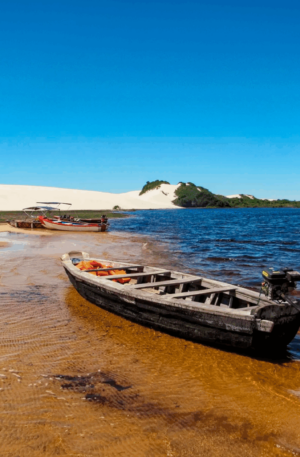 Lagoa Bonita + Bate e volta Santo Amaro + Lancha (Caburé) + Lagoa Azul